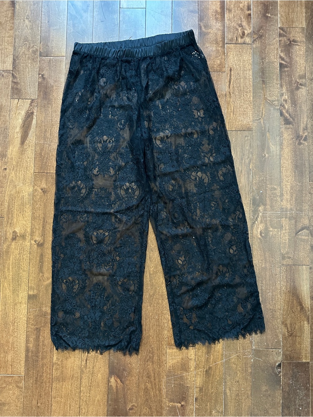 La vie en rose Black Lace Pants